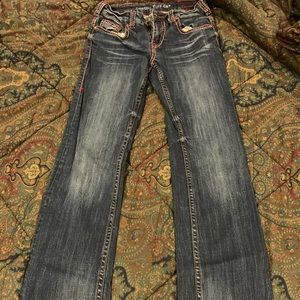 Cowgirl Tuff 27 x 37